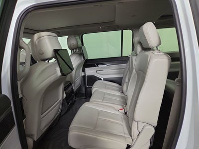 2023 Jeep Wagoneer Series II