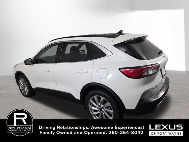 2022 Ford Escape Titanium