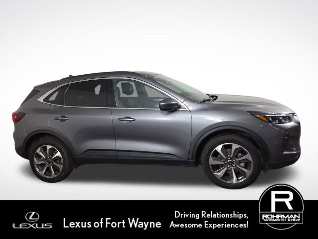 2024 Ford Escape Platinum