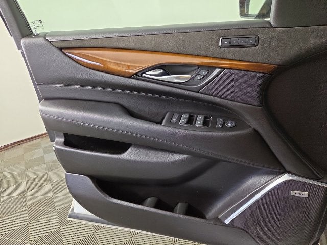 2020 Cadillac Escalade Premium Luxury