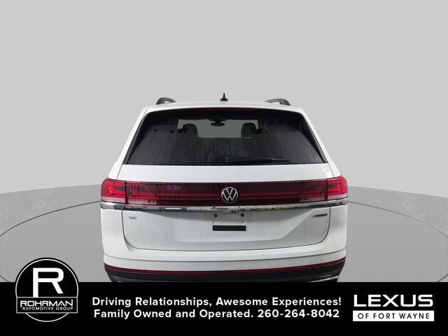 2025 Volkswagen Atlas 2.0T SE w/Technology
