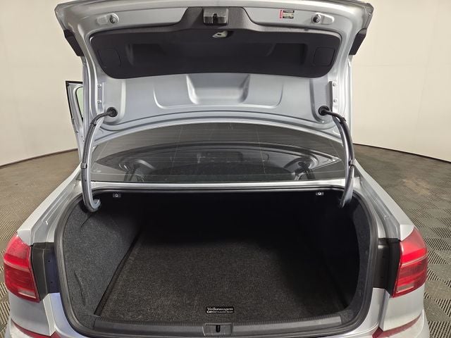 2018 Volkswagen Passat 3.6L V6 GT