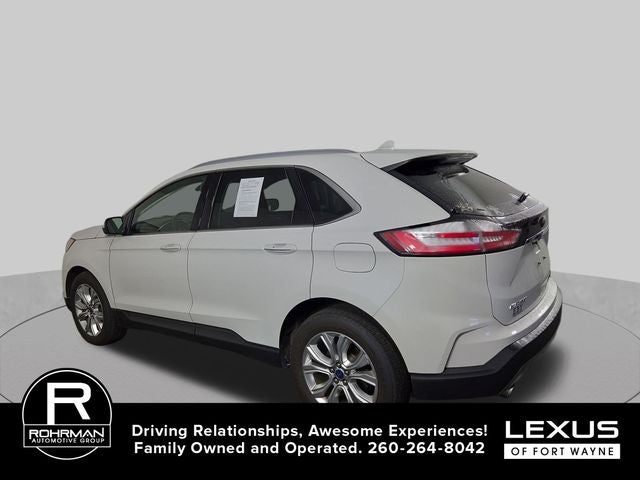 2020 Ford Edge Titanium