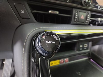 2026 Lexus NX PREMIUM