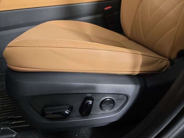 2025 Lexus NX LUXURY AWD