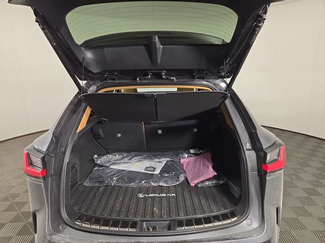 2025 Lexus NX LUXURY AWD