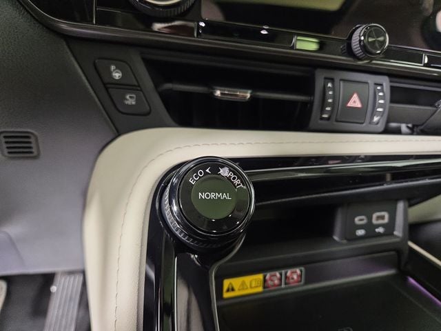 2026 Lexus NX 350h Luxury