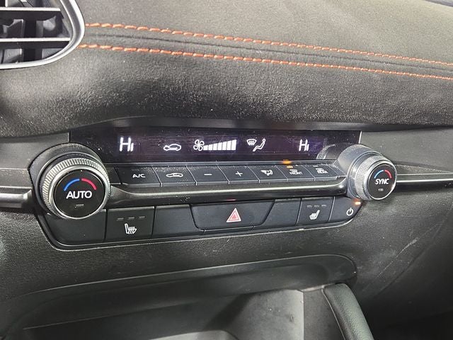 2024 Mazda Mazda3 2.5 Carbon Turbo