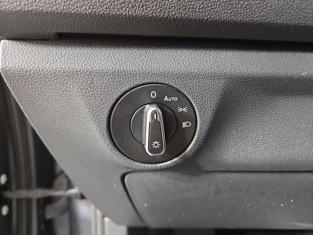 2024 Volkswagen Jetta SE - Photo 26