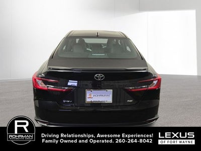 2025 Toyota Camry SE