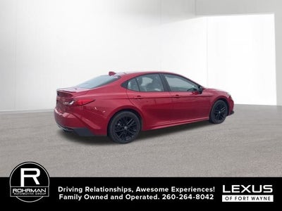 2025 Toyota Camry SE