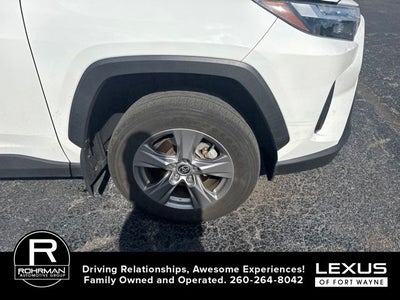 2022 Toyota RAV4 Hybrid XLE