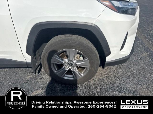 2022 Toyota RAV4 Hybrid XLE