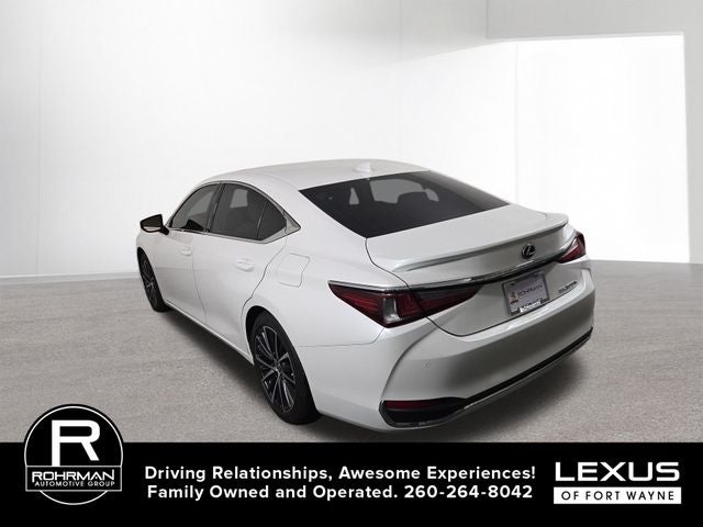 2024 Lexus ES 300h