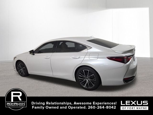 2024 Lexus ES 300h