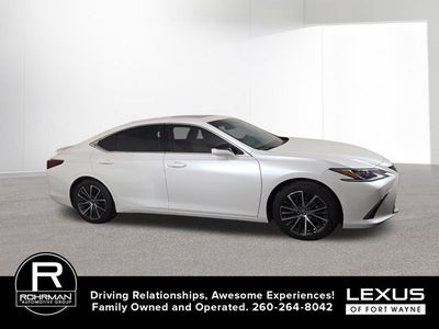 2024 Lexus ES 300h