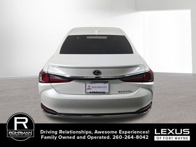 2024 Lexus ES 300h