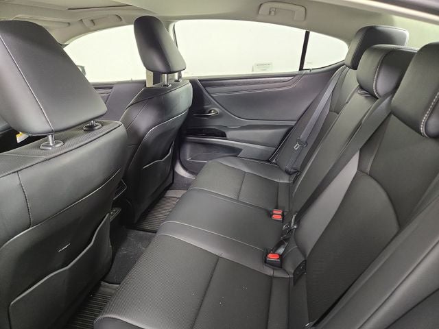 2025 Lexus ES F SPORT DESIGN