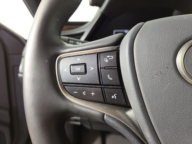 2025 Lexus ES 350