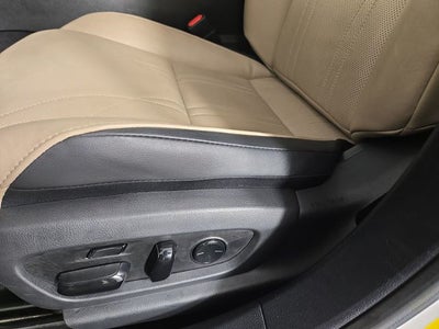 2020 Lexus ES 300h Luxury