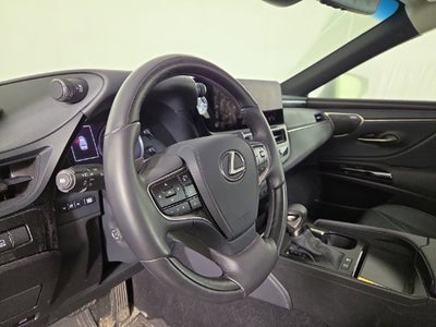 2024 Lexus ES LUXURY