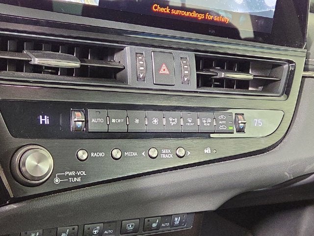 2024 Lexus ES LUXURY