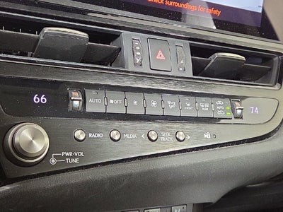 2024 Lexus ES 300h Luxury