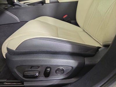 2024 Lexus ES 300h Luxury