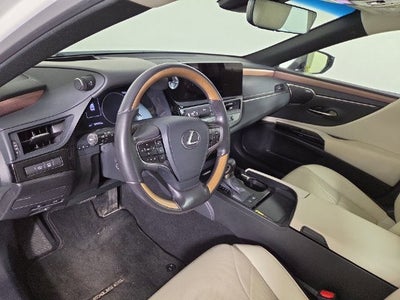 2024 Lexus ES LUXURY