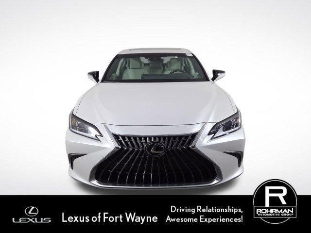 2024 Lexus ES LUXURY