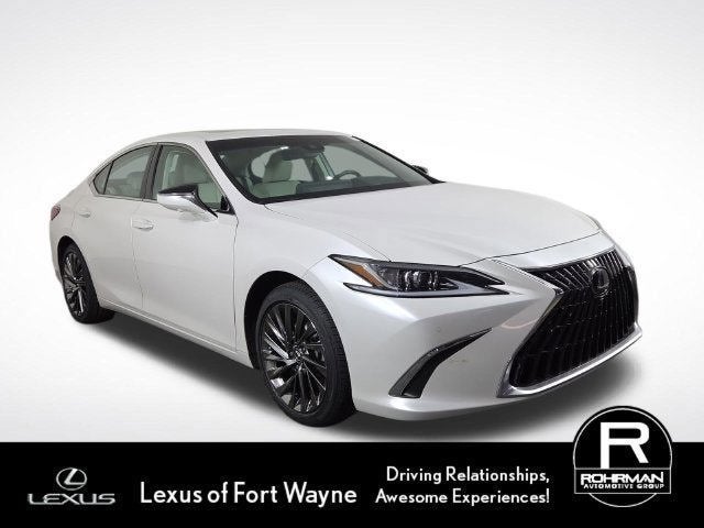 2024 Lexus ES LUXURY