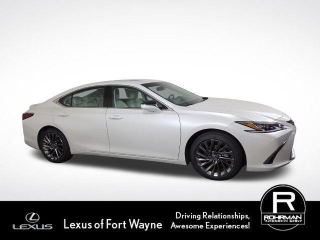 2024 Lexus ES LUXURY