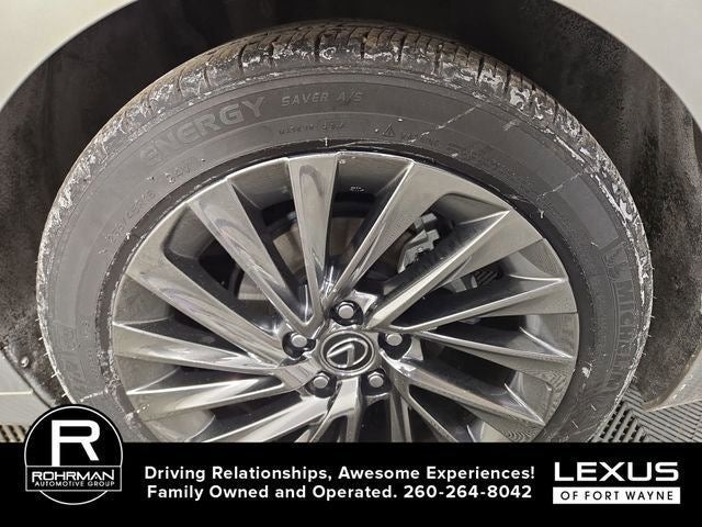 2024 Lexus ES LUXURY