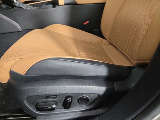 2024 Lexus ES LUXURY