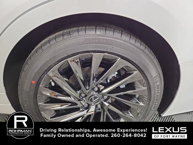 2025 Lexus ES LUXURY