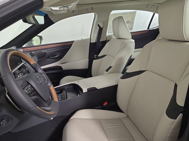 2025 Lexus ES LUXURY