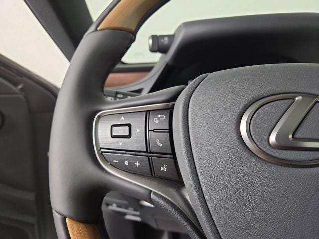 2025 Lexus ES LUXURY