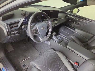 2025 Lexus ES ULTRA LUXURY