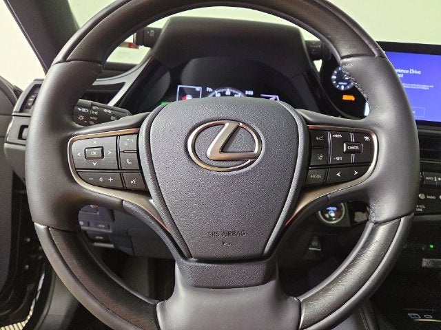 2025 Lexus ES ULTRA LUXURY