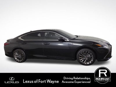 2025 Lexus ES ULTRA LUXURY
