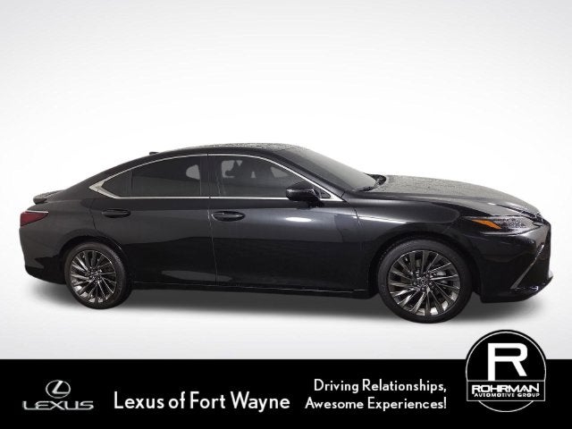2025 Lexus ES ULTRA LUXURY