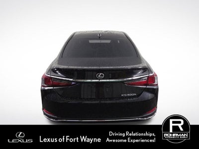 2025 Lexus ES ULTRA LUXURY