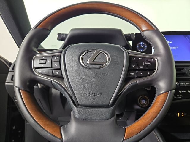 2023 Lexus ES ULTRA LUXURY