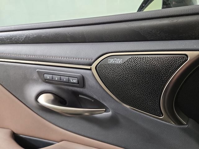 2022 Lexus ES ULTRA LUXURY