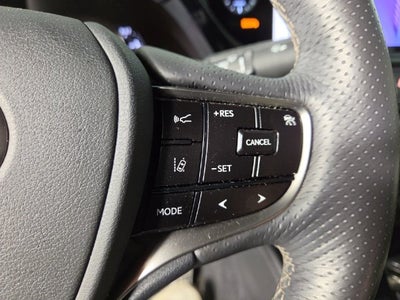 2023 Lexus ES F SPORT HANDLING