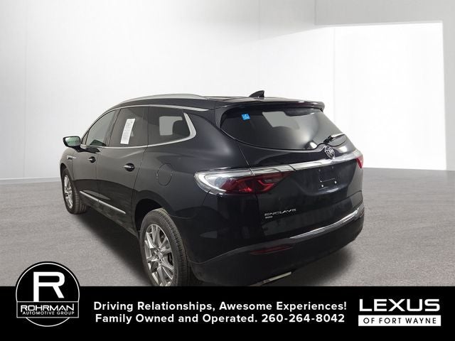 2022 Buick Enclave Essence