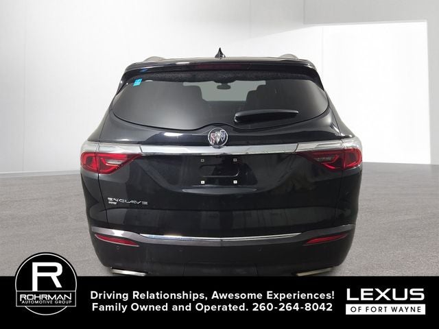 2022 Buick Enclave Essence