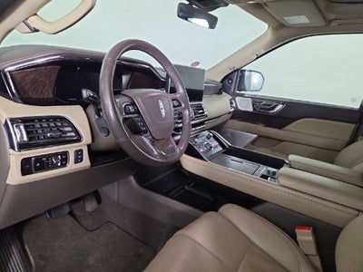 2023 Lincoln Navigator L Reserve