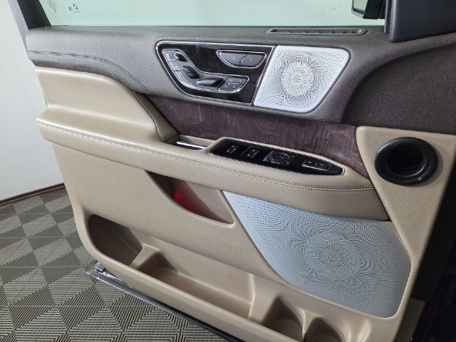 2023 Lincoln Navigator Reserve L - Photo 29