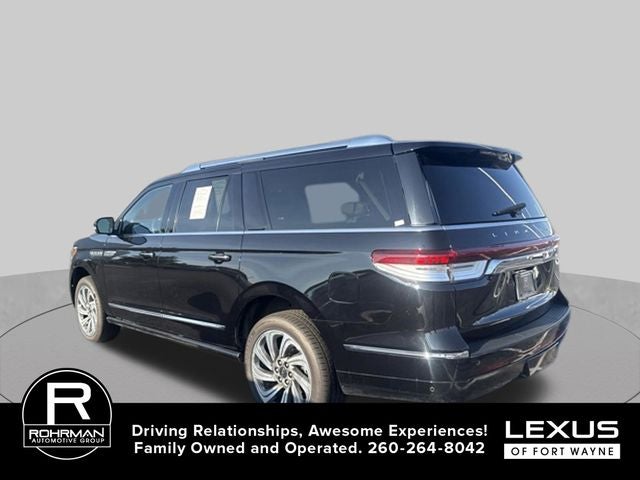2023 Lincoln Navigator L Reserve